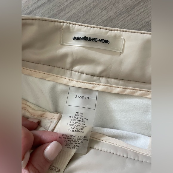 Maniere de voir cream vegan leather and denim high waisted leggings - Picture 5 of 6